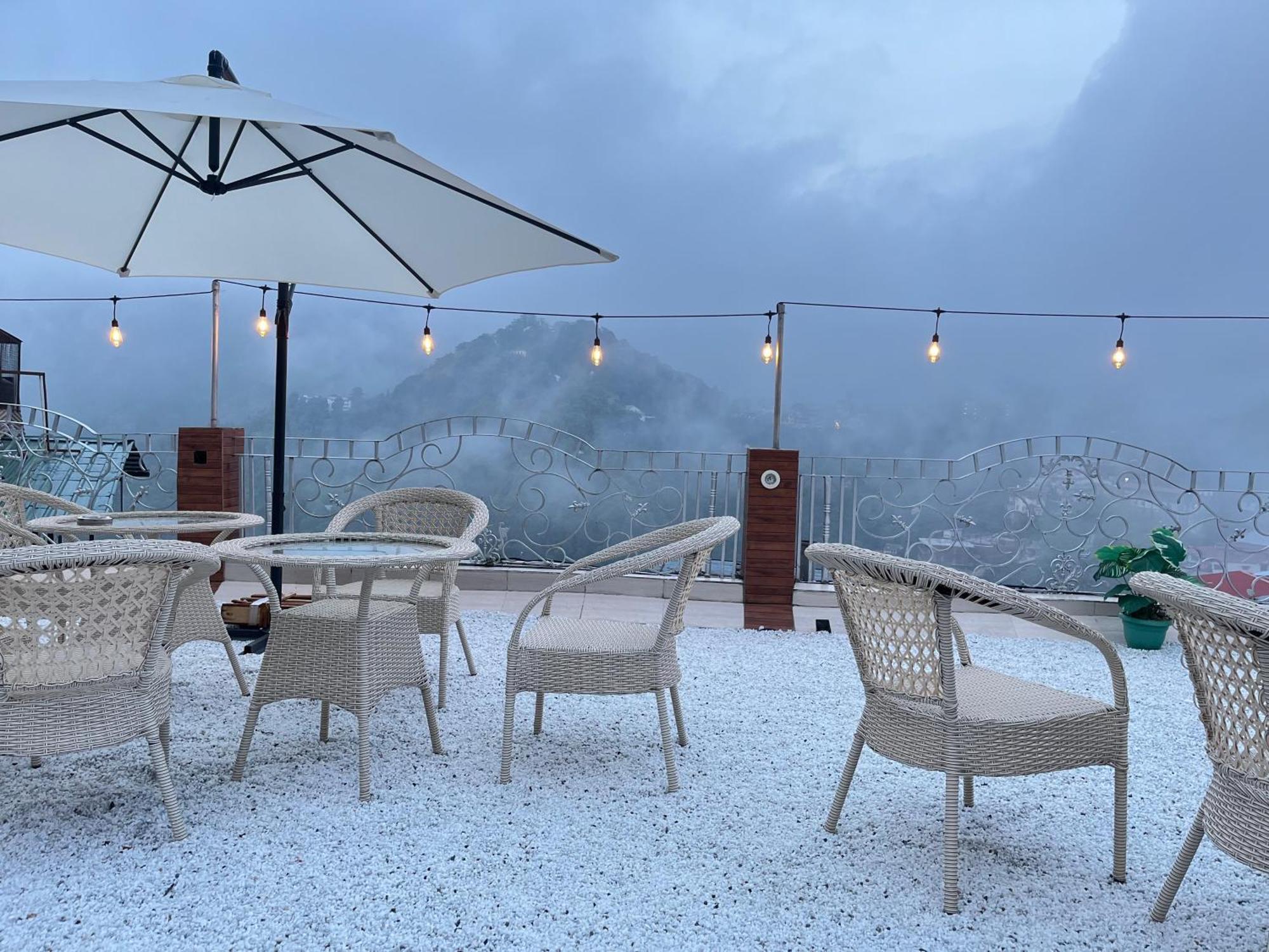 Hotel The Mussoorie International Exterior foto